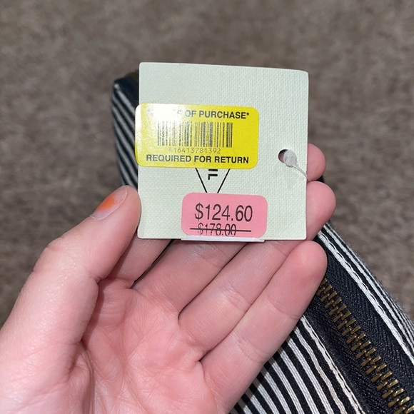 Purse - Picture 4 of 5